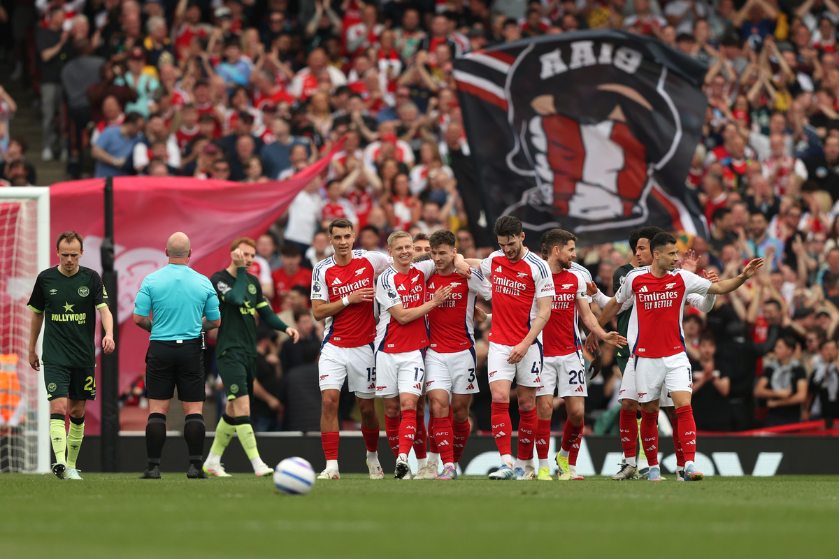 对手门将“送大礼” 尼斯主场胜里尔