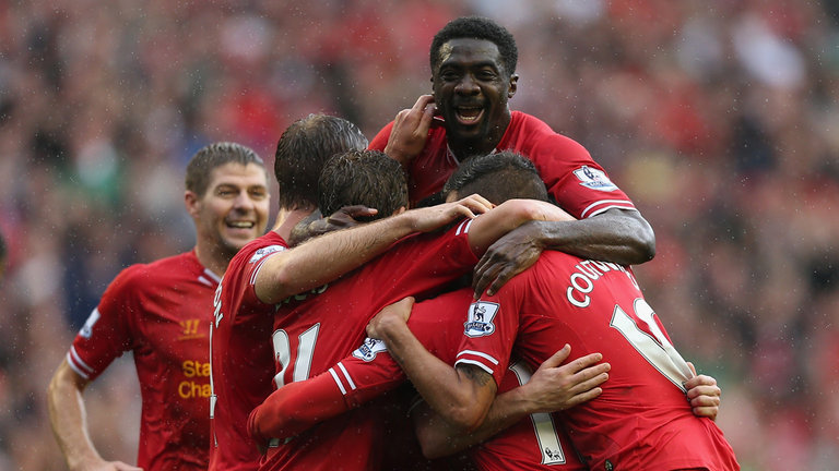 詹姆斯复出首战，湖人险胜快船