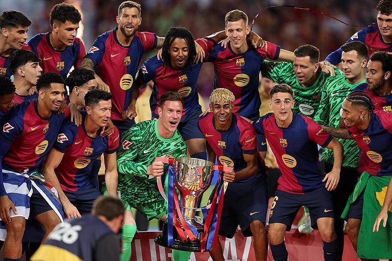 罗马诺：热刺即将官宣新援加拉格尔与索萨