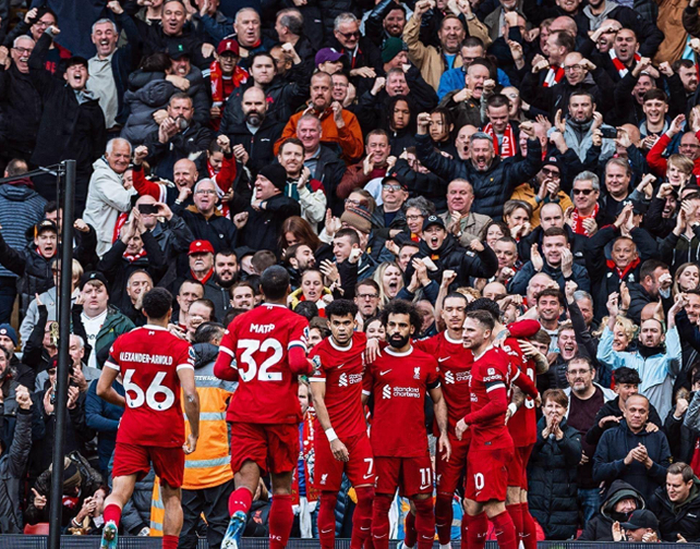 Jiejie是对的，Wei是错的！Theshy表情痛苦，宁王狠批丹尼教练：想给他吐口水