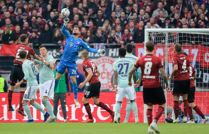 巴黎圣日耳曼赢下“巴黎德比”