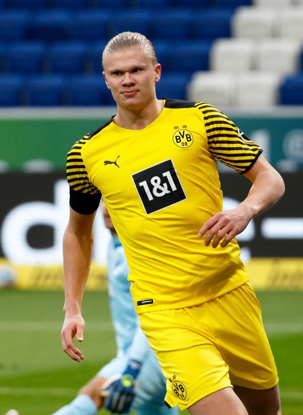 都怪张镇麟？昔日国手+全明星转会后坐穿冷板凳，场均1.6分1.4板