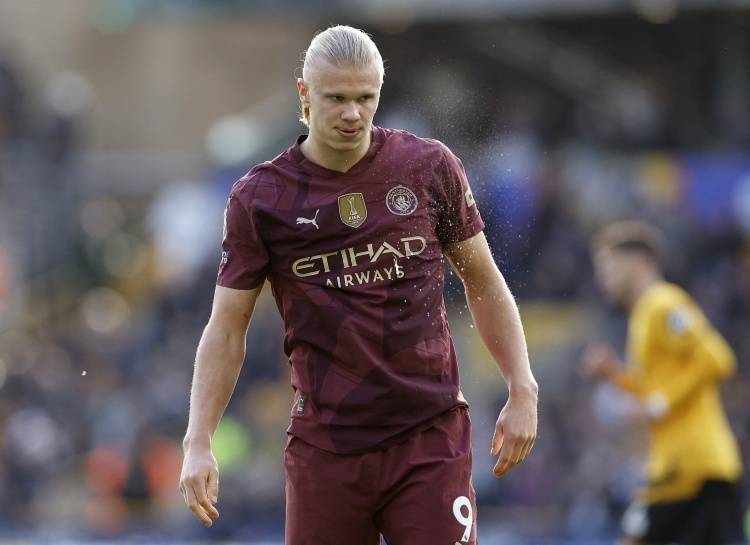 英超积分榜：阿森纳仍6分领跑，第5至第15总共只差7分