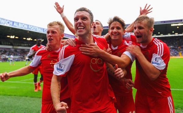 《杀戮尖塔2》创始人：我们通过抛硬币决定制作续作