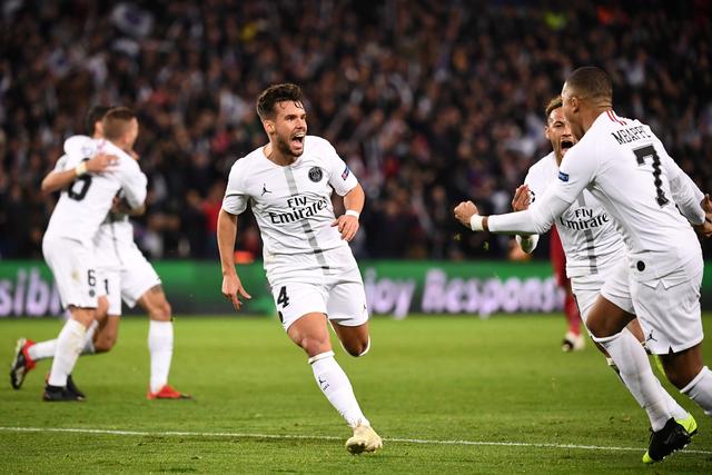 [中超]明天右路传中 莱昂纳多抽射破门